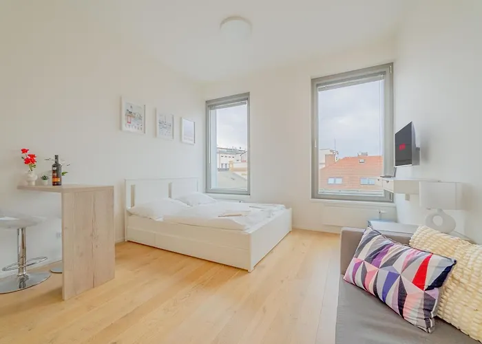 Lumiere By Rentez Apartment Prague